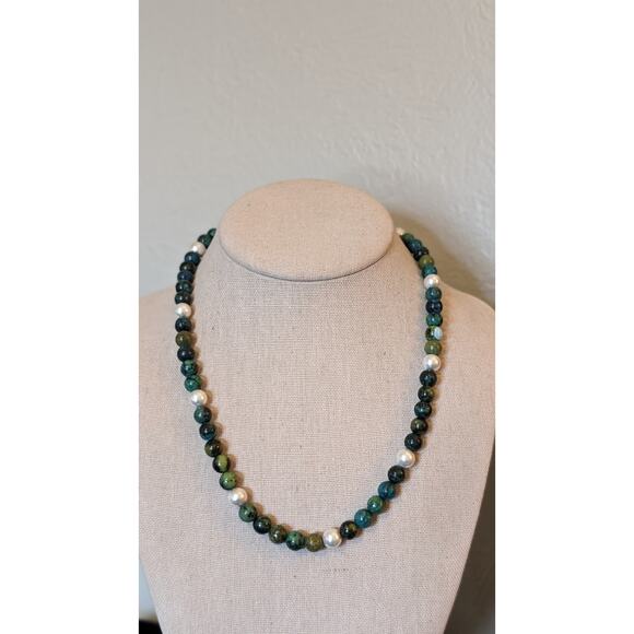Green Stone Pearl Magnetic Hematite Beaded Toggle Necklace - Picture 11 of 12
